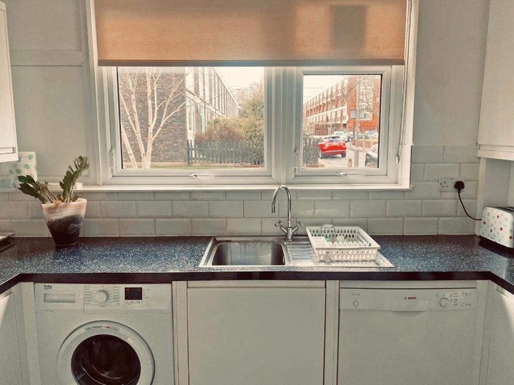 Albert Bridge Spacious Double Room Λονδίνο Εξωτερικό φωτογραφία